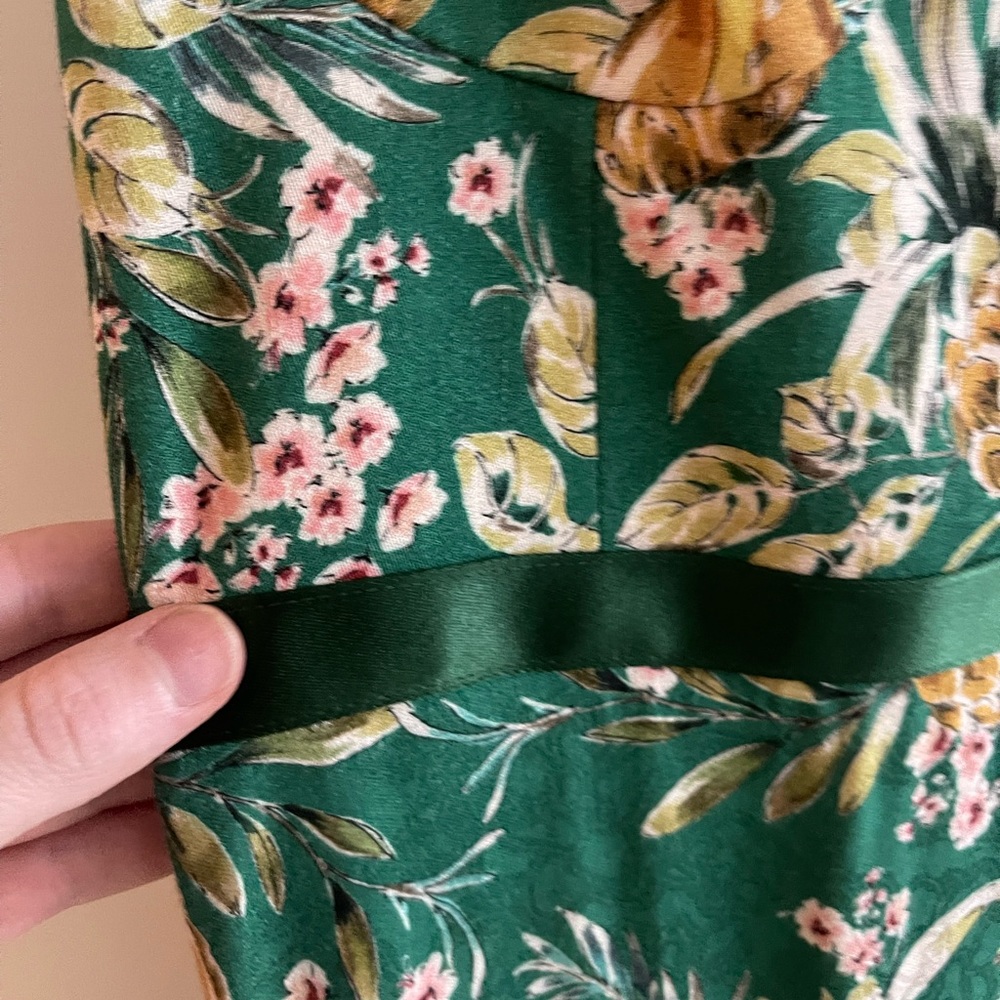 NWT Allen Schwartz willow bustier gown w pineapple print - Picture 9 of 10
